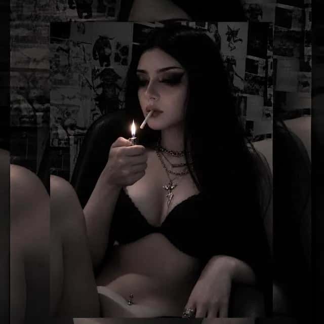 Imagem do grupo de WhatsApp 🕸️☾₊⊹˚ᏂᎧᏕᎮíςᎥᎧ ๔ค ᎶᎧ𝔱𝔦𝔠ค⊹₊☽🕷️ reserva - categoria Amizade