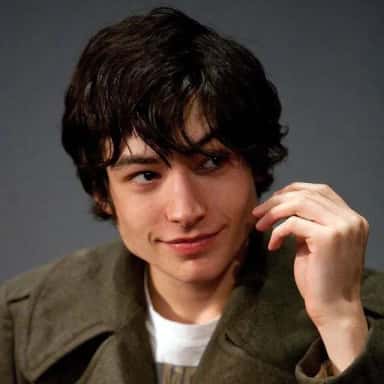 Imagem do grupo de WhatsApp Ezra Miller BR