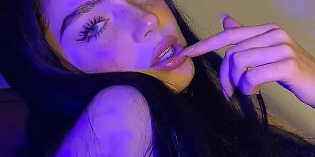 Imagem do grupo de WhatsApp 𝐇𝐮𝐧𝐠𝐫𝐢𝐚 🔥 - categoria Amizade