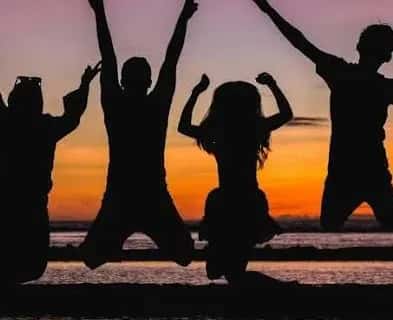 Imagem do grupo de WhatsApp Novas Amizades - categoria Amizade