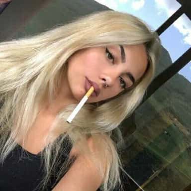 Imagem do grupo de WhatsApp Amizades e Figurinhas