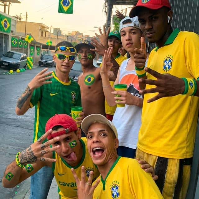 Imagem do grupo de WhatsApp maiorais 2.0 ( especial de copa 🇧🇷⚽️) - categoria Amizade